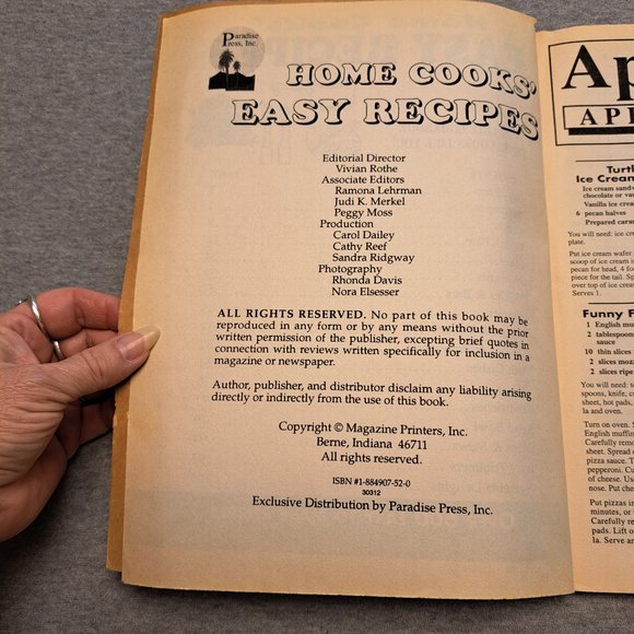 HOME COOKS' EASY RECIPES MAGAZINE COOKBOOK 127 PAGES OVER 600 RECIPES VINTAGE - Picture 3 of 4